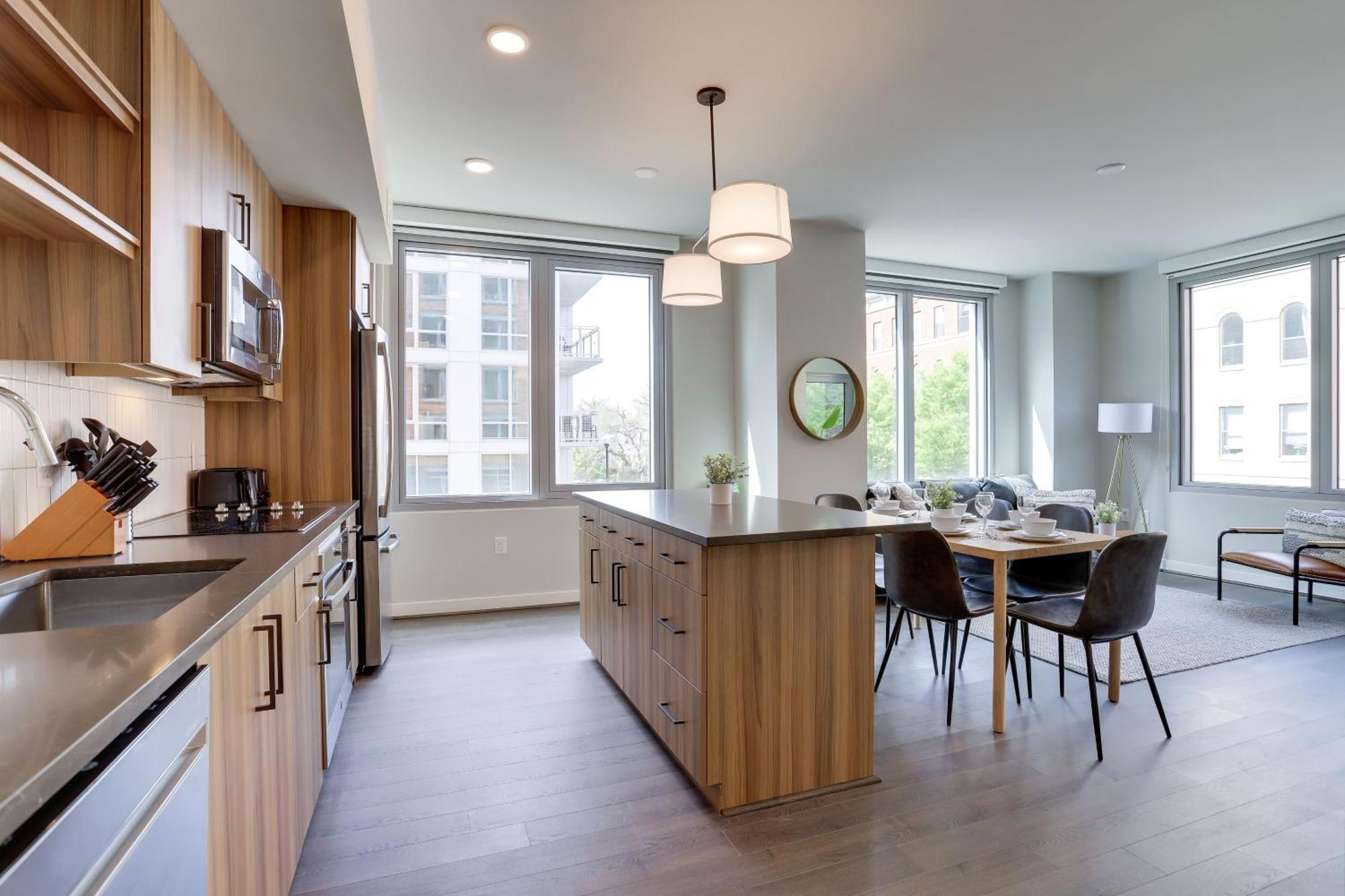 Stylish Condo At Clarendon With Rooftop Views อาร์ลิงตัน ภายนอก รูปภาพ